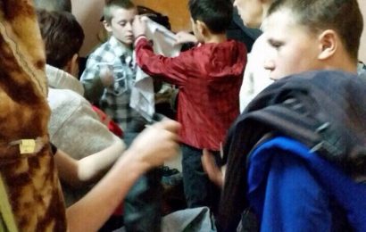 Подарки детишкам находящимся в сложной жизненной ситуации
