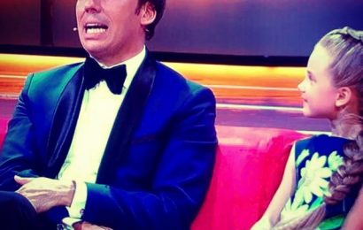 РЕБРО ЗЛАТА СТАЛА УЧАСТНИЦЕЙ ПРОГРАММЫ «ЛУЧШЕ ВСЕХ» С МАКСИМОМ ГАЛКИНЫМ РЕБРО ЗЛАТА СТАЛА УЧАСТНИЦЕЙ ПРОГРАММЫ «ЛУЧШЕ ВСЕХ» С МАКСИМОМ ГАЛКИНЫМ